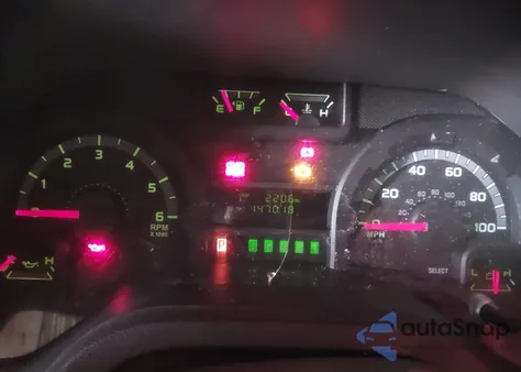 2014 Ford E-350 Super Duty Xl z USA, uszkodzony, nr VIN 1FBSS3BL6EDB05223